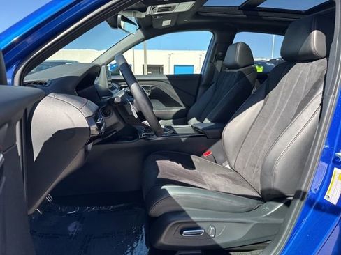 Certified 2025 Acura ADX A-Spec image 13