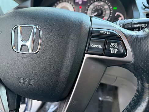Used 2017 Honda Odyssey EX-L image 39