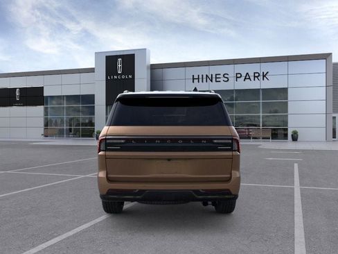 New 2025 Lincoln Navigator Black Label image 5