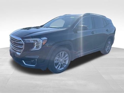 Used 2024 GMC Terrain SLT AWD/4WD image 1