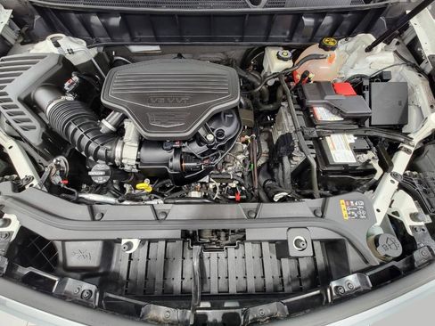 Used 2018 Cadillac XT5 Premium Luxury AWD/4WD image 9