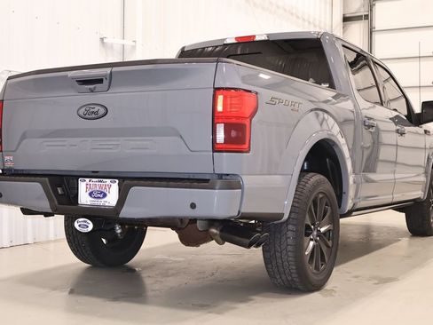 Used 2019 Ford F150 Lariat w/ Equipment Group 502A Luxury AWD/4WD image 9