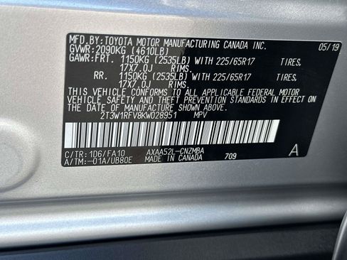 Used 2019 Toyota RAV4 XLE FWD image 29