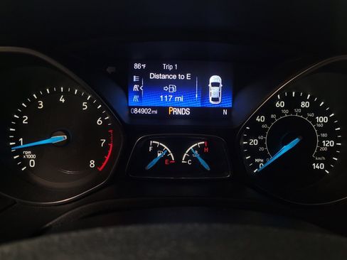 Used 2017 Ford Focus SEL FWD image 23