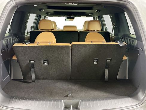 Used 2025 Hyundai Santa Fe Limited image 27