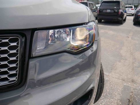 Used 2022 Jeep Grand Cherokee Altitude AWD/4WD image 24