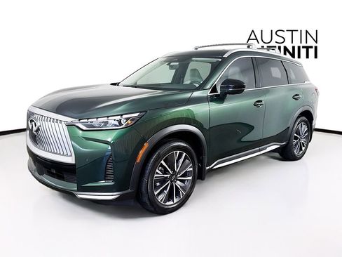 Certified 2026 INFINITI QX60 Luxe w/ Family Package image 4
