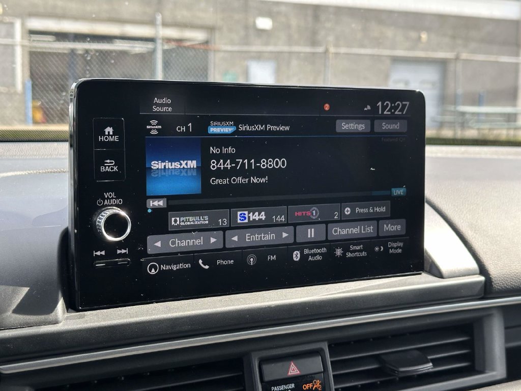Used 2023 Honda Pilot Elite image 25
