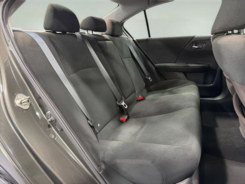 Used 2013 Honda Accord LX image 30