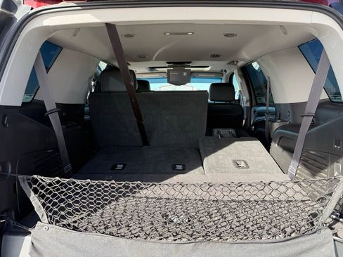 Used 2017 Chevrolet Tahoe LT image 18