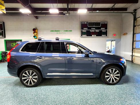 Used 2021 Volvo XC90 T8 Inscription image 5