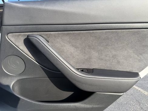 Used 2023 Tesla Model 3 Standard Range RWD image 23