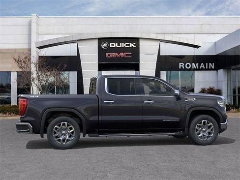 New 2026 GMC Sierra 1500 SLT image 5