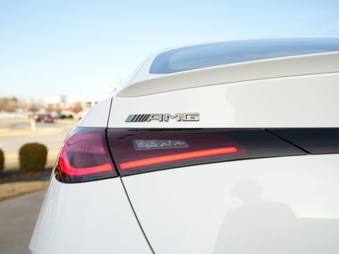 New 2026 Mercedes-Benz GLC 43 AMG AMG GLC 43 image 18