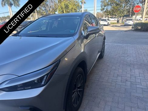 Used 2022 Lexus NX 250 FWD w/ Towing Package (2000 Lbs) image 12