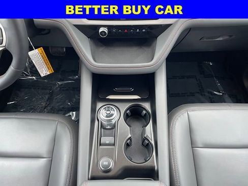 New 2025 Ford Explorer Active w/ Active Comfort Package image 11