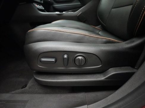 Used 2024 GMC Terrain AT4 AWD/4WD image 29