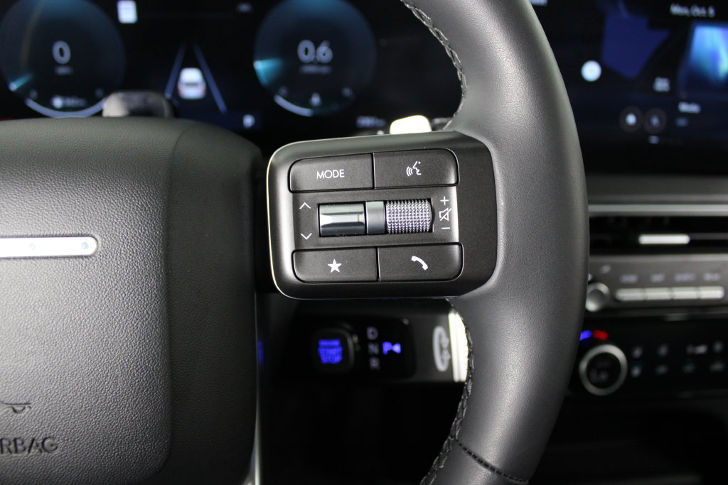 Certified 2026 Hyundai Palisade Limited FWD image 29