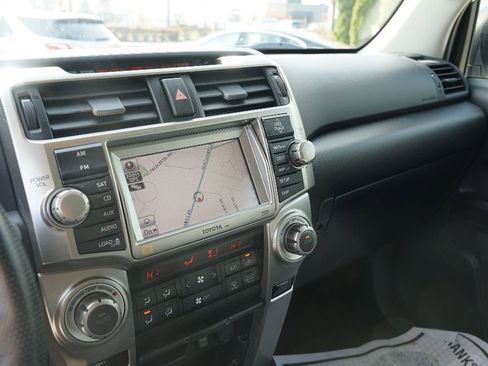 Used 2011 Toyota 4Runner Limited image 12