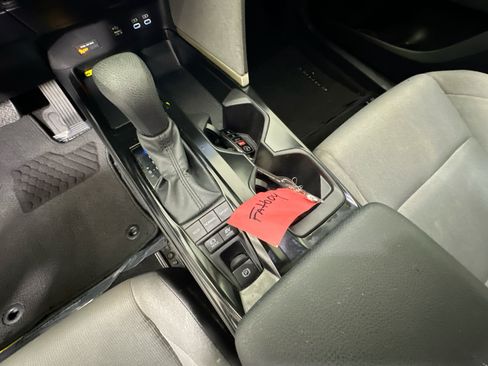 Used 2025 Toyota Camry LE FWD image 22