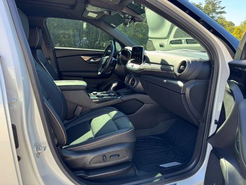 Used 2024 Chevrolet Blazer Premier w/ Driver Confidence II Package image 16