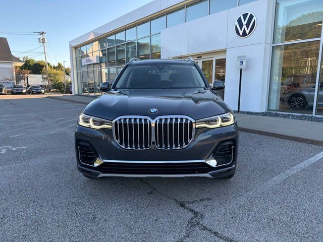 Used 2022 BMW X7 xDrive40i AWD/4WD image 8