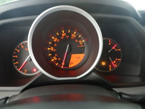 Used 2010 Toyota 4Runner SR5 image 17