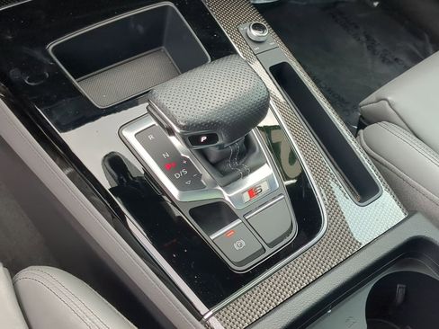 Used 2023 Audi SQ5 Premium Plus w/ Premium Plus Package image 19