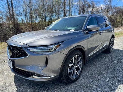 Used 2023 Acura MDX SH-AWD w/ Technology Package image 4