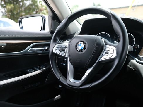 Used 2016 BMW 740i RWD image 29