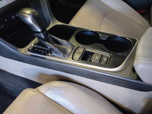 Used 2019 Hyundai Sonata Limited w/ Ultimate Package 04 FWD image 26
