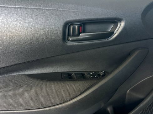 Used 2025 Toyota Corolla LE image 10