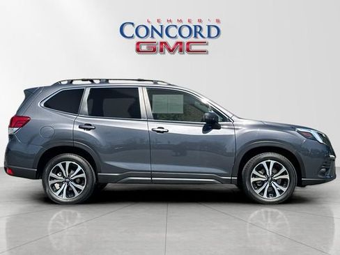 Used 2022 Subaru Forester Limited w/ Popular Package #2 AWD/4WD image 3