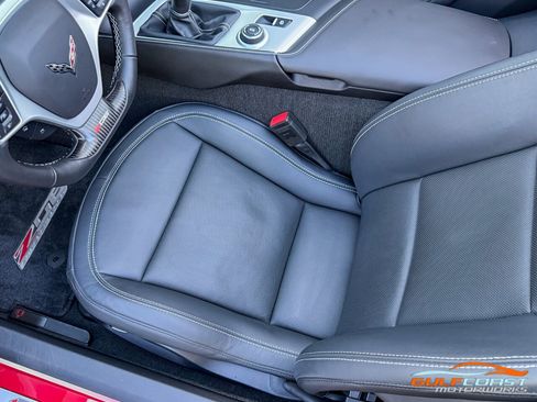 Used 2015 Chevrolet Corvette Z06 w/ 3LZ Preferred Equipment Group image 25