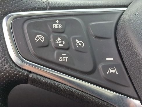 Used 2023 Chevrolet Malibu LT FWD image 20