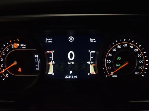 Used 2024 Jeep Wrangler Unlimited Rubicon image 26