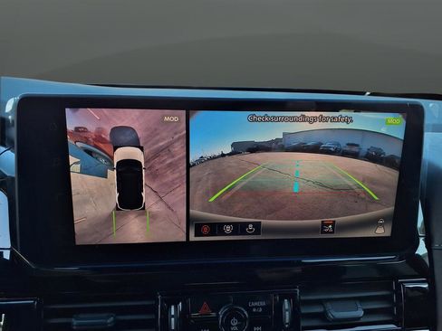 New 2026 Nissan Pathfinder SL image 23