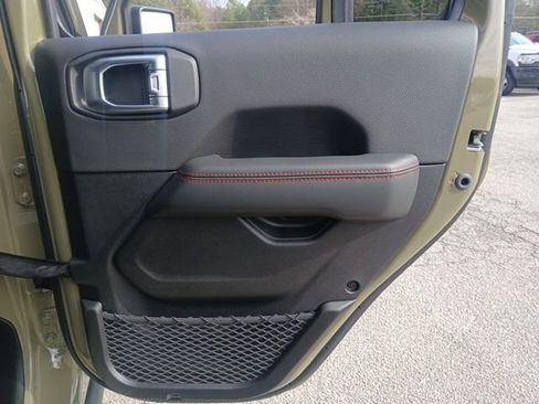 New 2026 Jeep Wrangler Unlimited Rubicon AWD/4WD image 30