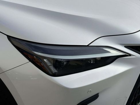 Used 2023 Lexus NX 250 FWD image 10