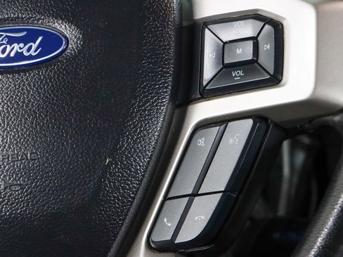 Used 2020 Ford F250 Lariat w/ Lariat Value Package image 15