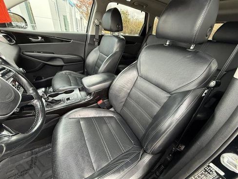 Used 2019 Kia Sorento EX w/ EX Touring Package image 14