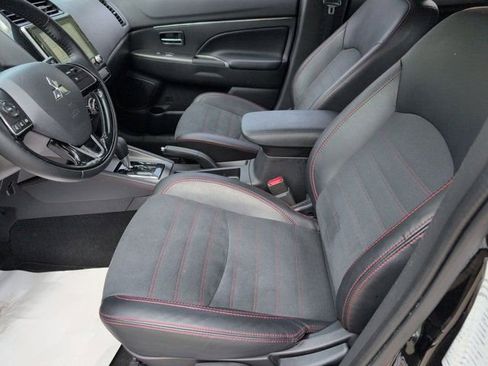 Used 2025 Mitsubishi Outlander Sport SE AWD/4WD image 24
