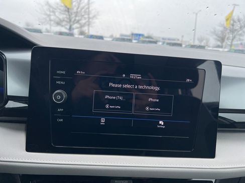 Used 2025 Volkswagen Taos S image 17