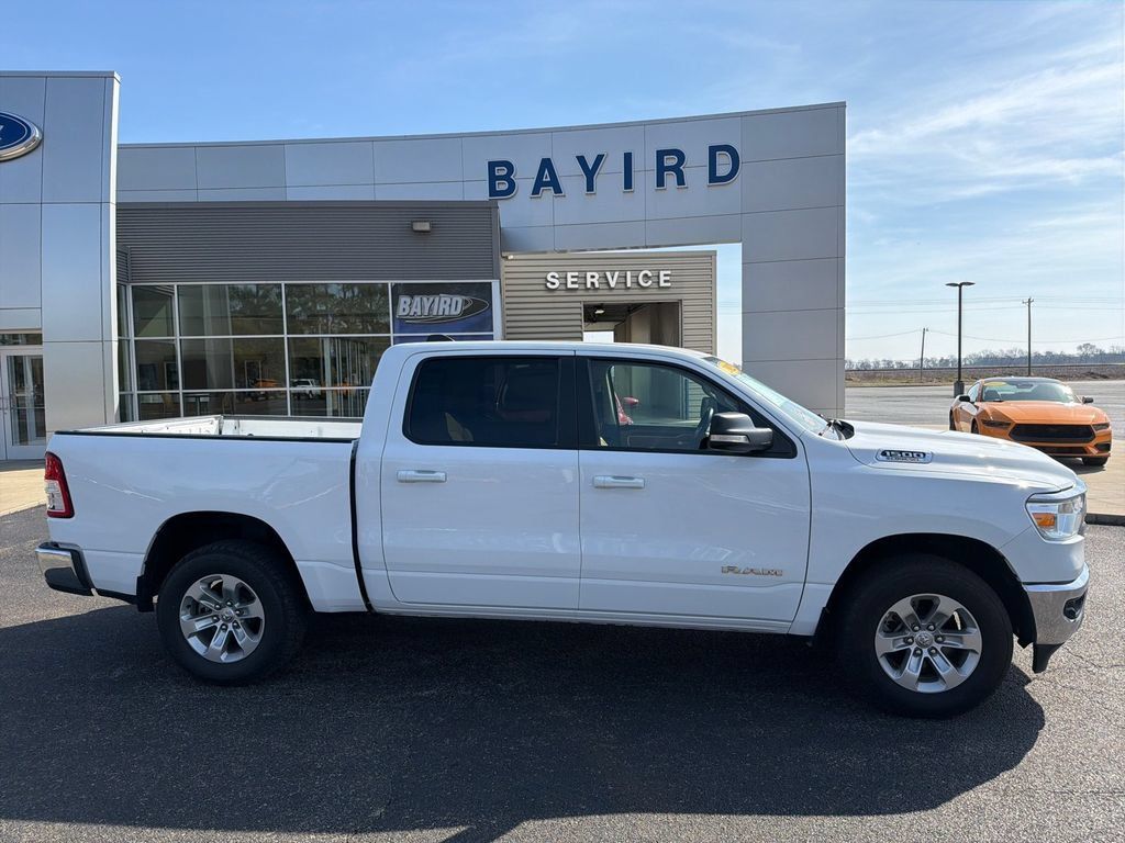 Used 2022 RAM 1500 Big Horn AWD/4WD image 1