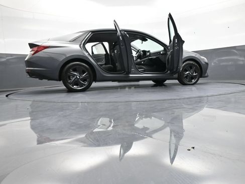 Certified 2023 Hyundai Elantra SEL FWD image 47