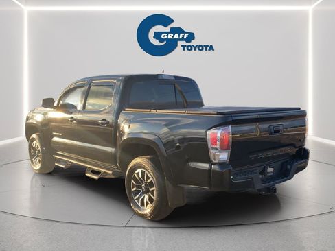 Used 2023 Toyota Tacoma TRD Sport w/ Black Out Package (TMS) image 3