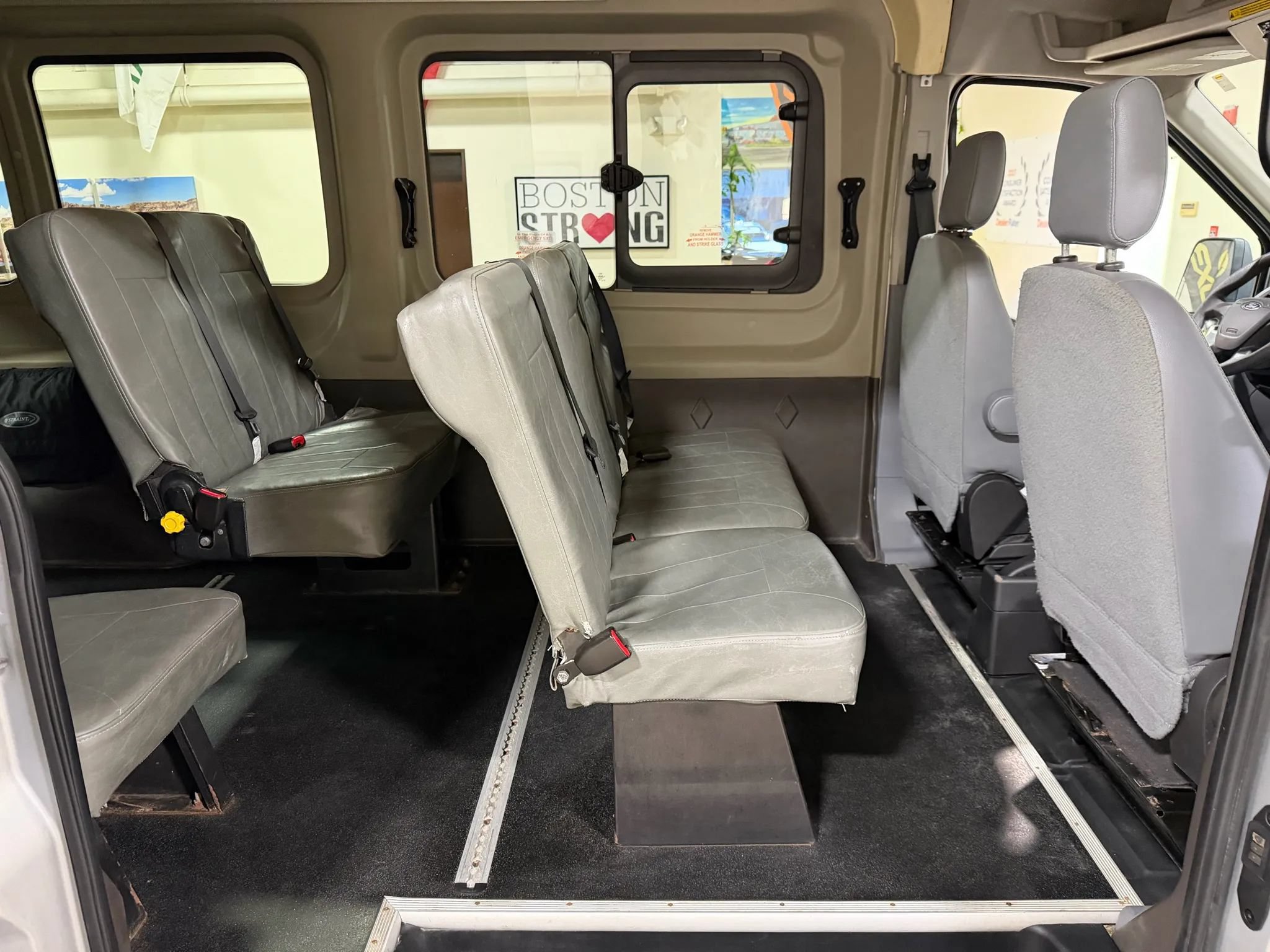 Used 2015 Ford Transit 250 148 Medium Roof RWD image 27