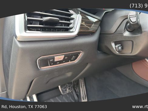 Used 2023 BMW X5 xDrive40i w/ M Sport Package AWD/4WD image 23