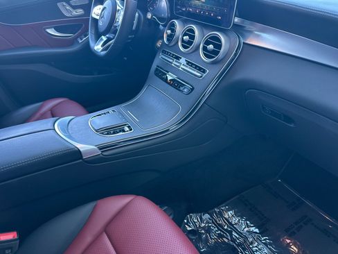 Used 2023 Mercedes-Benz GLC 300 4MATIC Coupe image 16