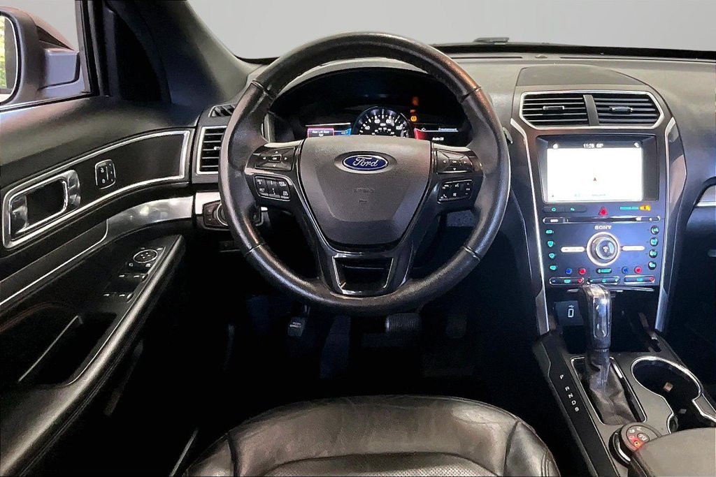 Used 2018 Ford Explorer Sport AWD/4WD image 8